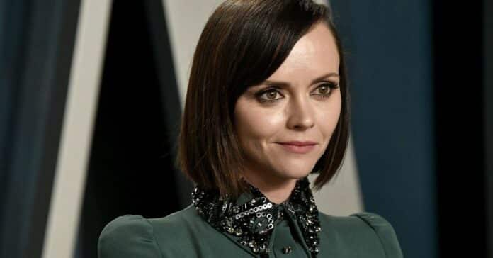Matrix_4_Christina_Ricci_Cast_Cover_1 Matrix_4_Christina_Ricci_Cast_Cover_1